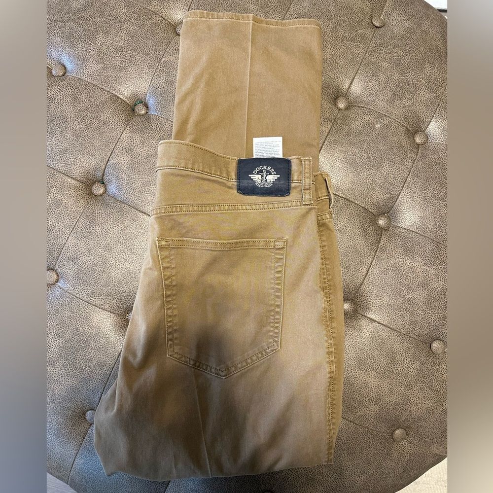 Men’s dockers size 36 x 29